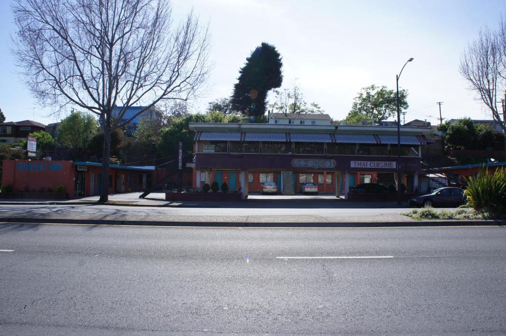 Budget Inn エルサリート エクステリア 写真